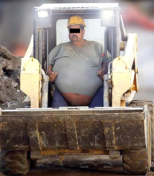 Il est petit l engin par rapport au gars ! - fat worker