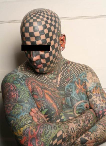Pas besoin de jeu de dames avec lui :) - fun tatoo