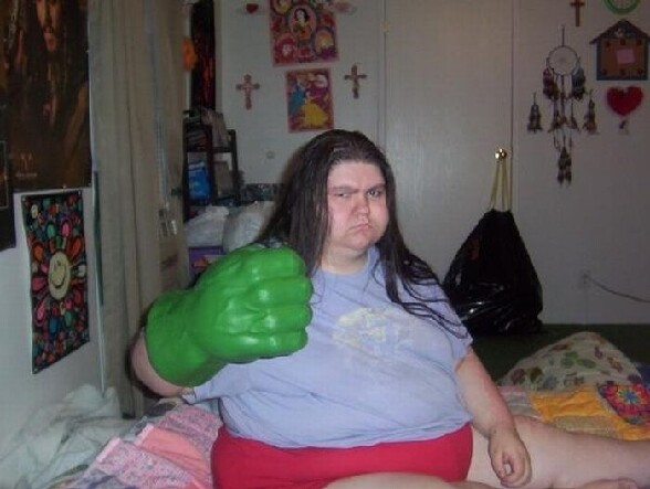 Hulk est une femme est elle n est pas contente - hulk est une femme est elle n est pas contente