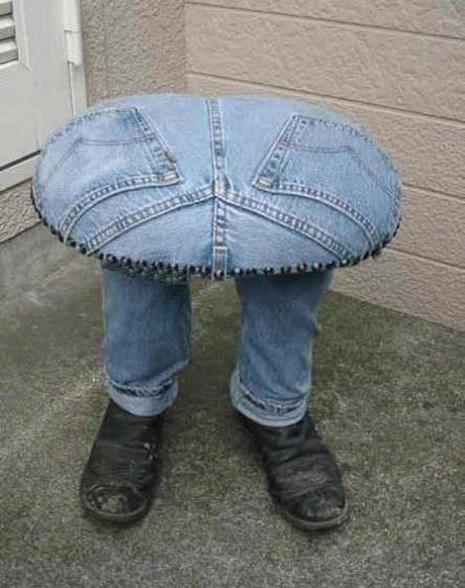 Un tabouret (assez moche) en jean - tabouret en jean